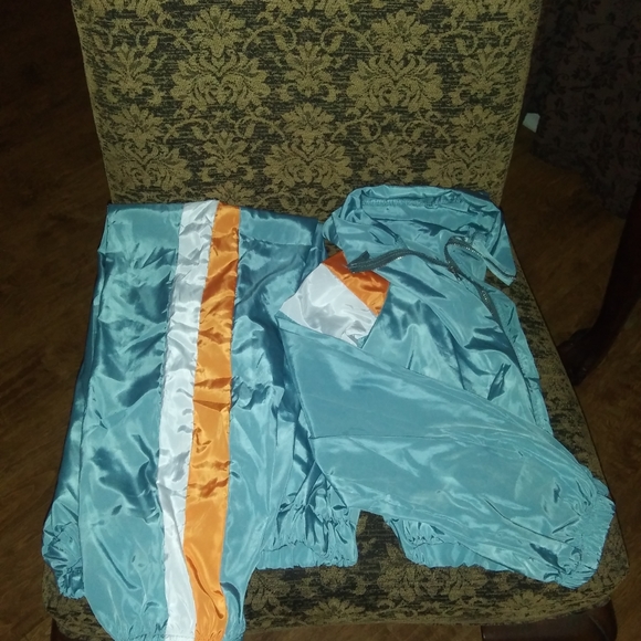 Jogger/ Parachute Material - Picture 2 of 2